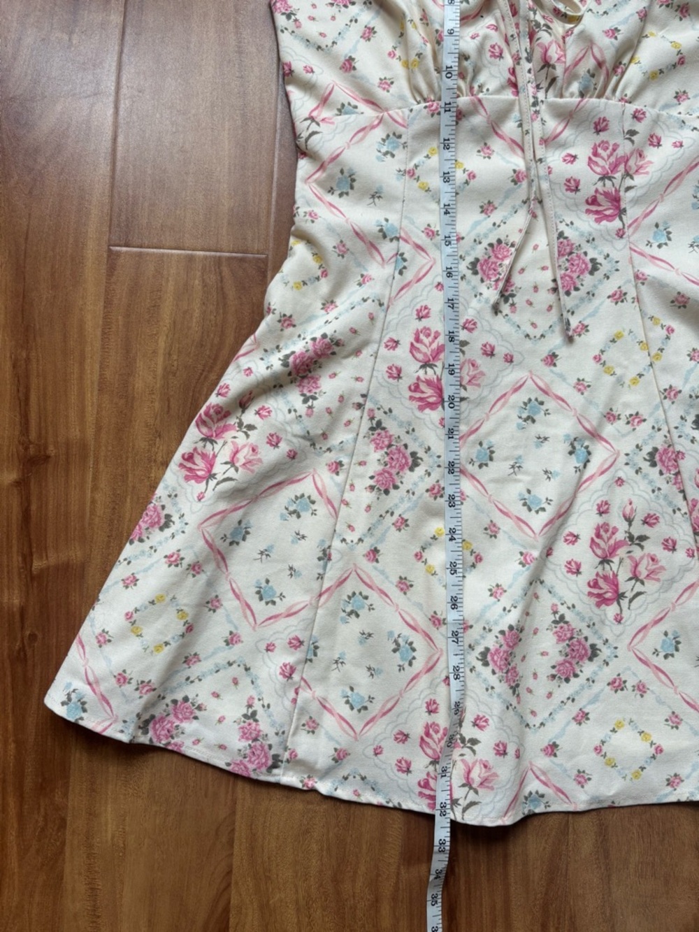 Feminine Cream & Pink Floral Print Cider A-Line Mini Dress, Sz Medium - Picture 9 of 14